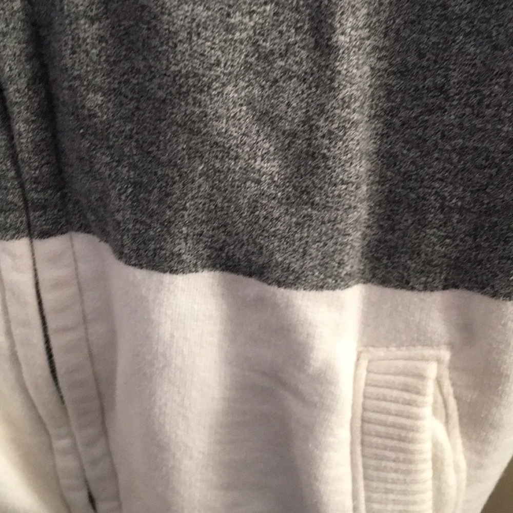 American Eagle fleece jacket - Picture 3 of 3